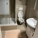Schoene 2 Zi Whg Mg Altstadt Мёнхен-Гладбах
