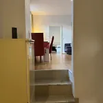 Schoene 2 Zi Whg Mg Altstadt