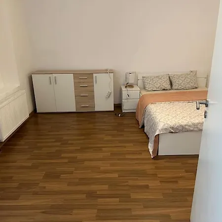 Schoene 2 Zi Whg Mg Altstadt Lejlighed