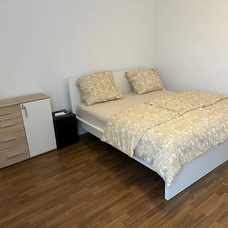 Schoene 2 Zi Whg Mg Altstadt Apartment Monchengladbach