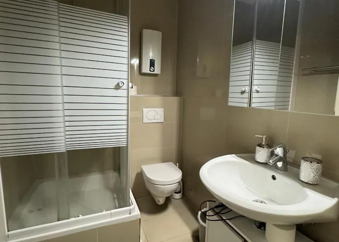 Schoene 2 Zi Whg Mg Altstadt Daire Mönchengladbach